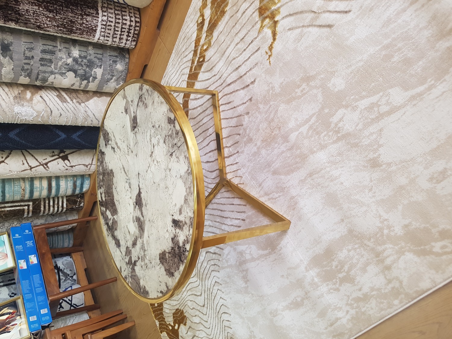 Marble Round Centre Table With A Carpet